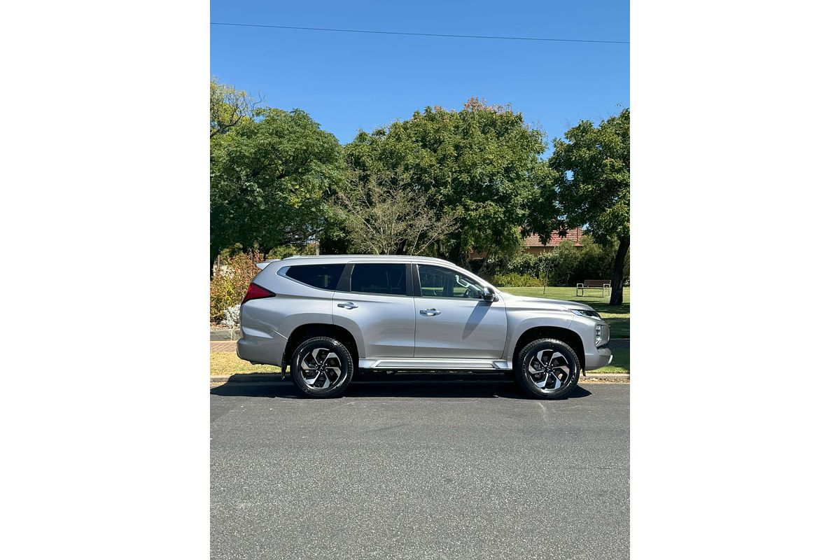 2024 Mitsubishi Pajero Sport GLS QG