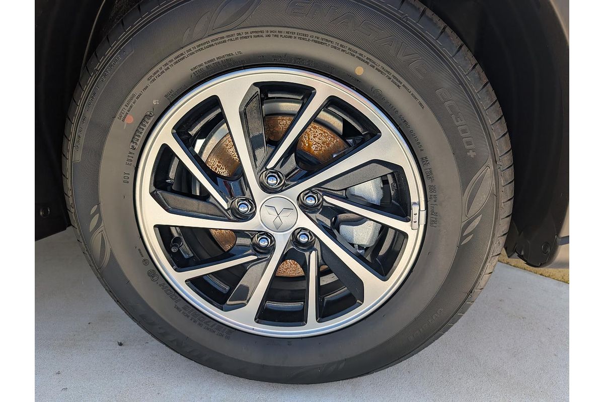 2024 Mitsubishi Eclipse Cross ES YB