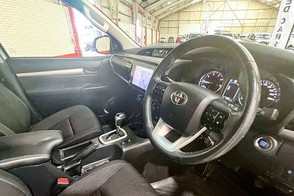 2021 Toyota Hilux SR5 GUN126R 4X4