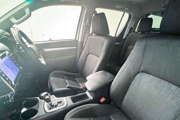 2021 Toyota Hilux SR5 GUN126R 4X4