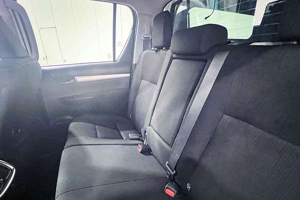 2021 Toyota Hilux SR5 GUN126R 4X4