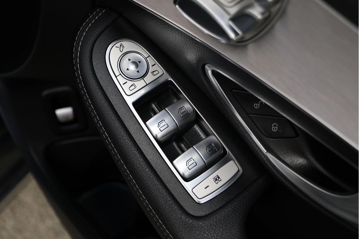 2018 Mercedes-Benz C-Class C200 W205
