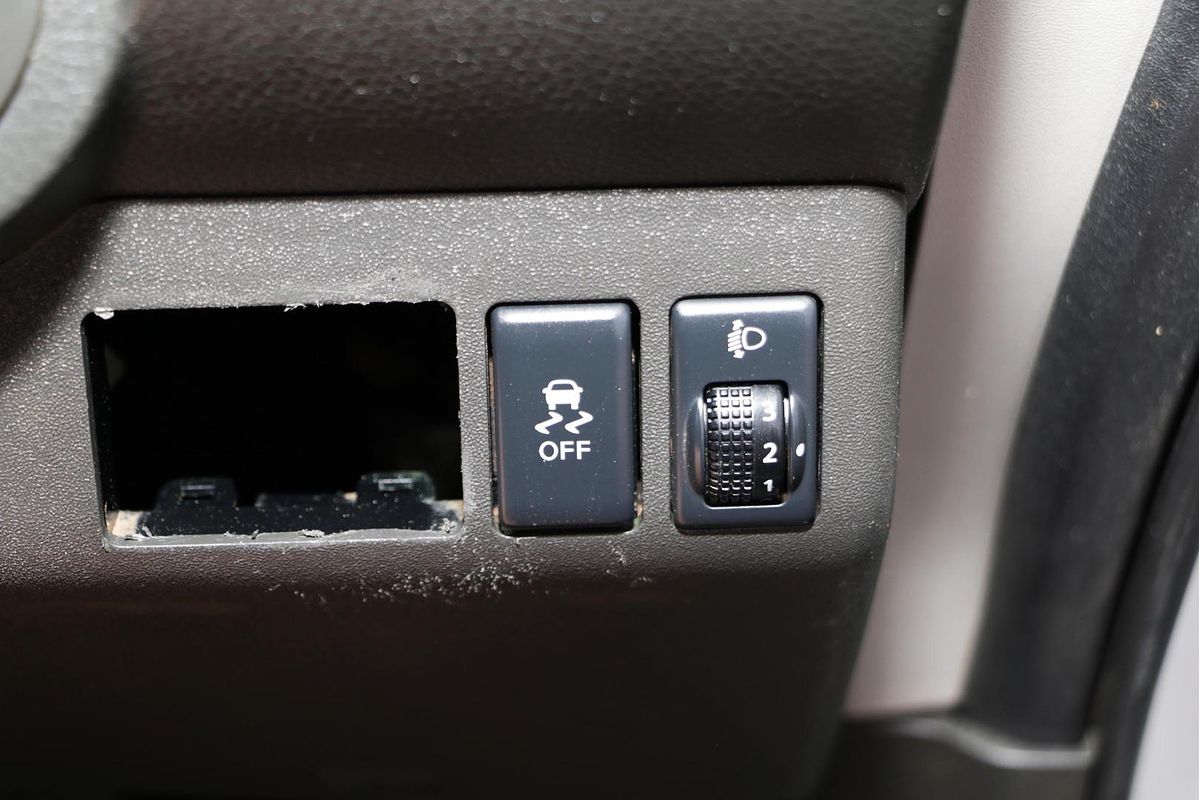 2012 Nissan Navara RX D40 Series 7 4X4