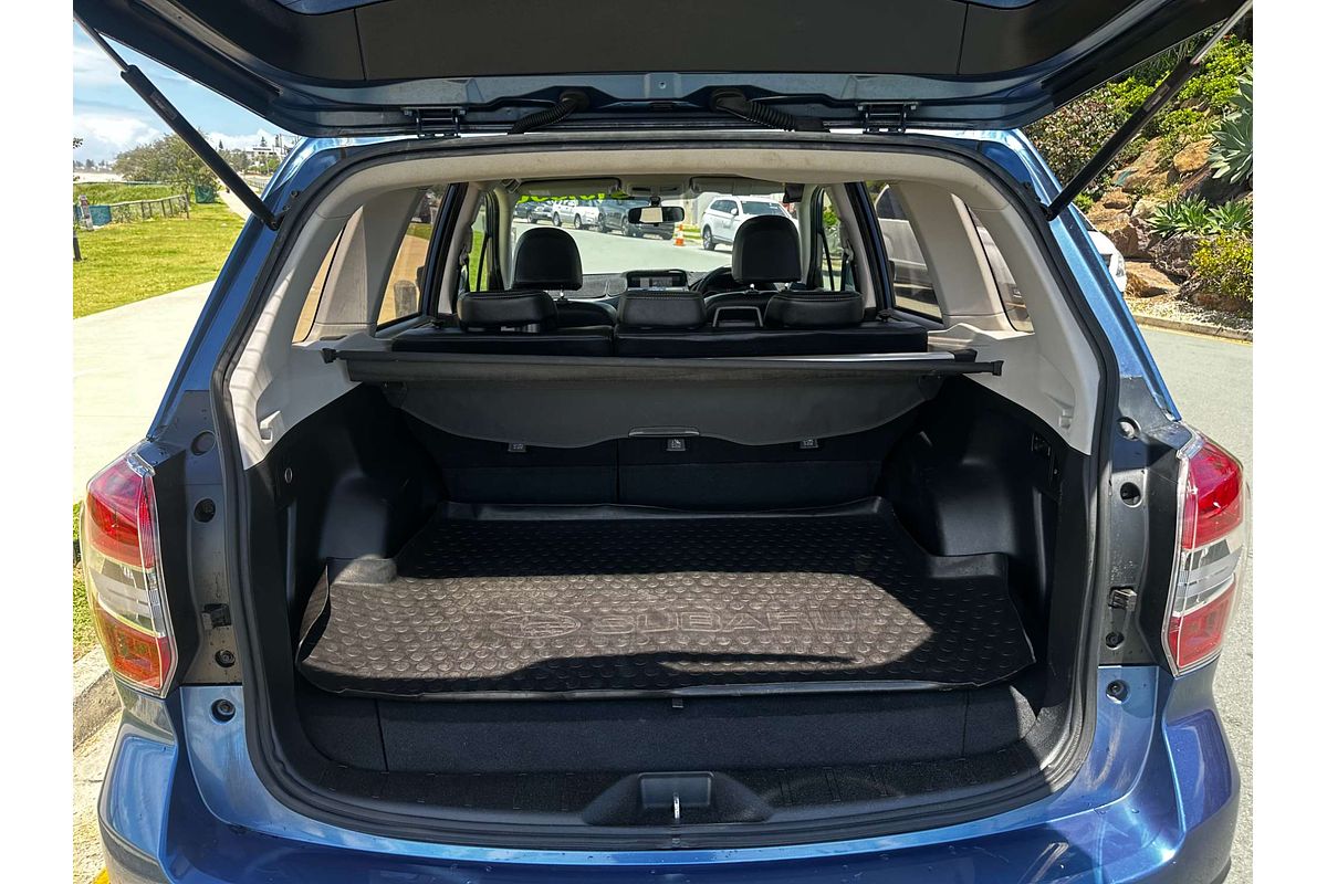 2014 Subaru Forester 2.5i-L S4