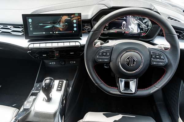 2024 MG MG5 Essence