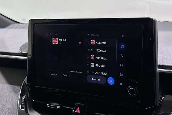 2022 Toyota Corolla SX Hybrid ZWE219R