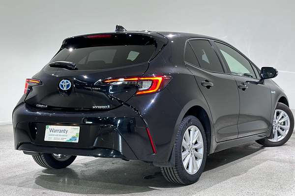 2022 Toyota Corolla SX Hybrid ZWE219R