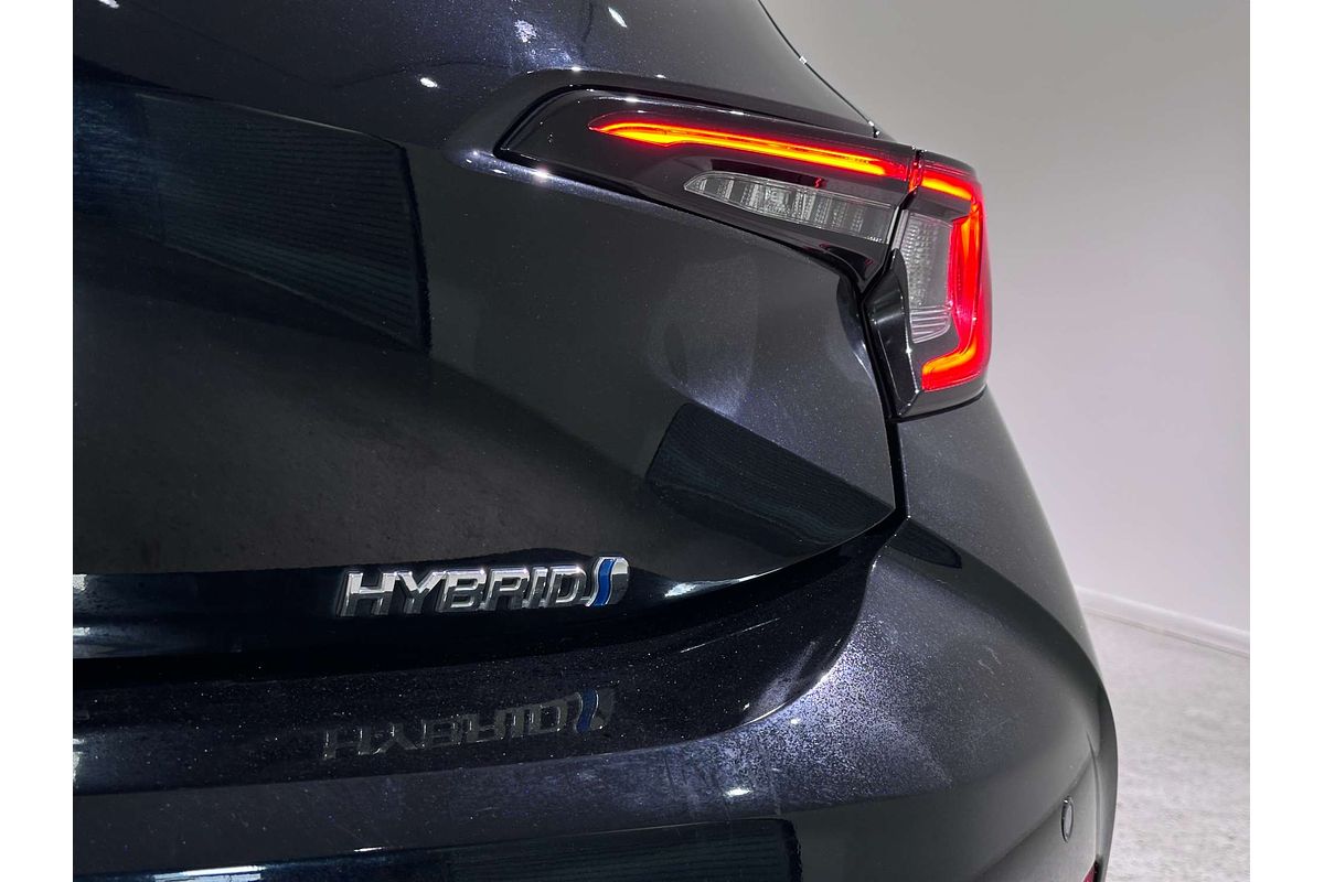2022 Toyota Corolla SX Hybrid ZWE219R