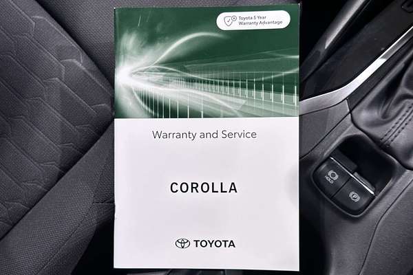 2022 Toyota Corolla SX Hybrid ZWE219R
