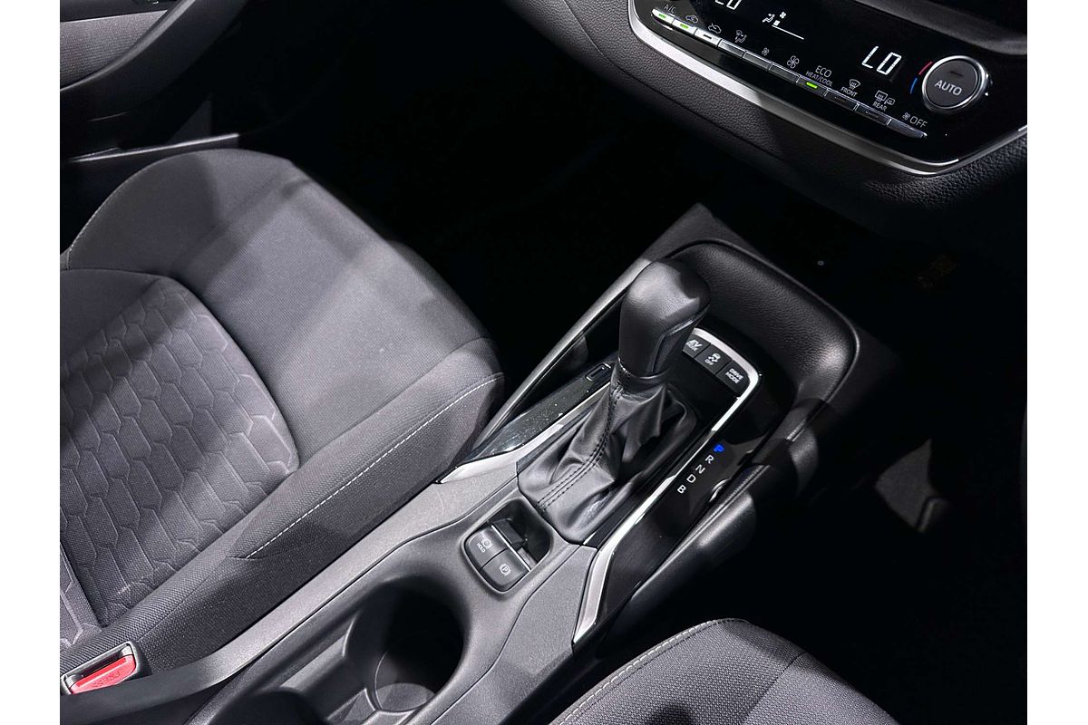 2022 Toyota Corolla SX Hybrid ZWE219R