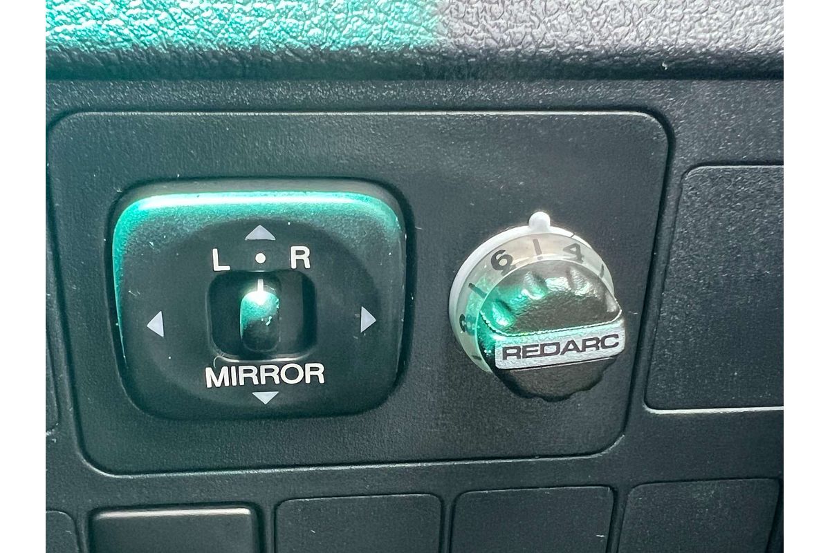 2011 Toyota Landcruiser GXL UZJ200R