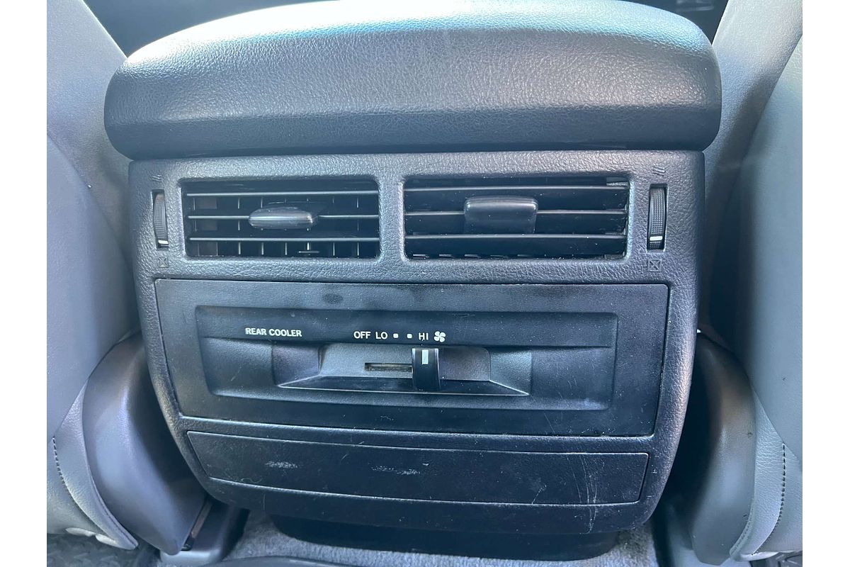 2011 Toyota Landcruiser GXL UZJ200R