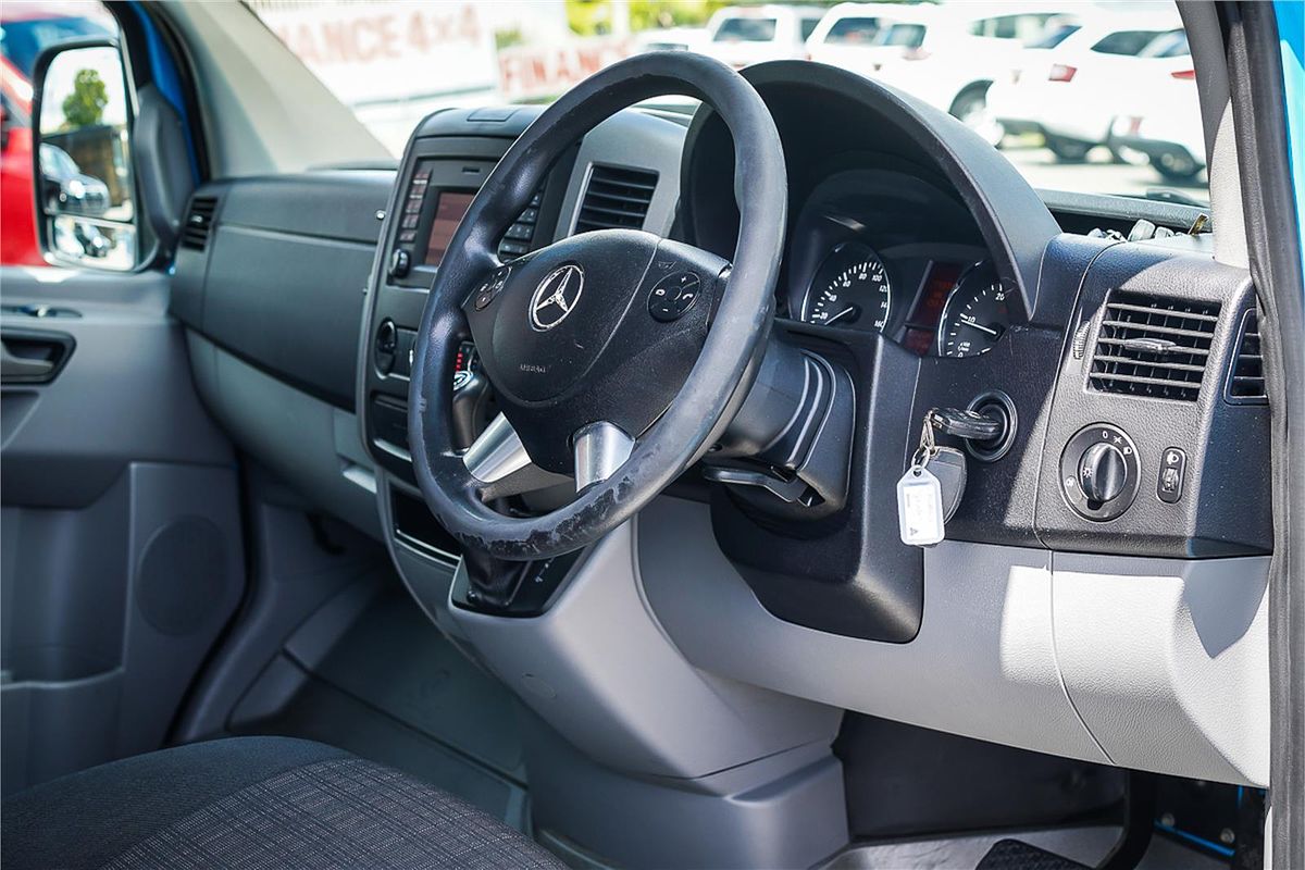 2015 Mercedes-Benz Sprinter 516CDI NCV3 LWB