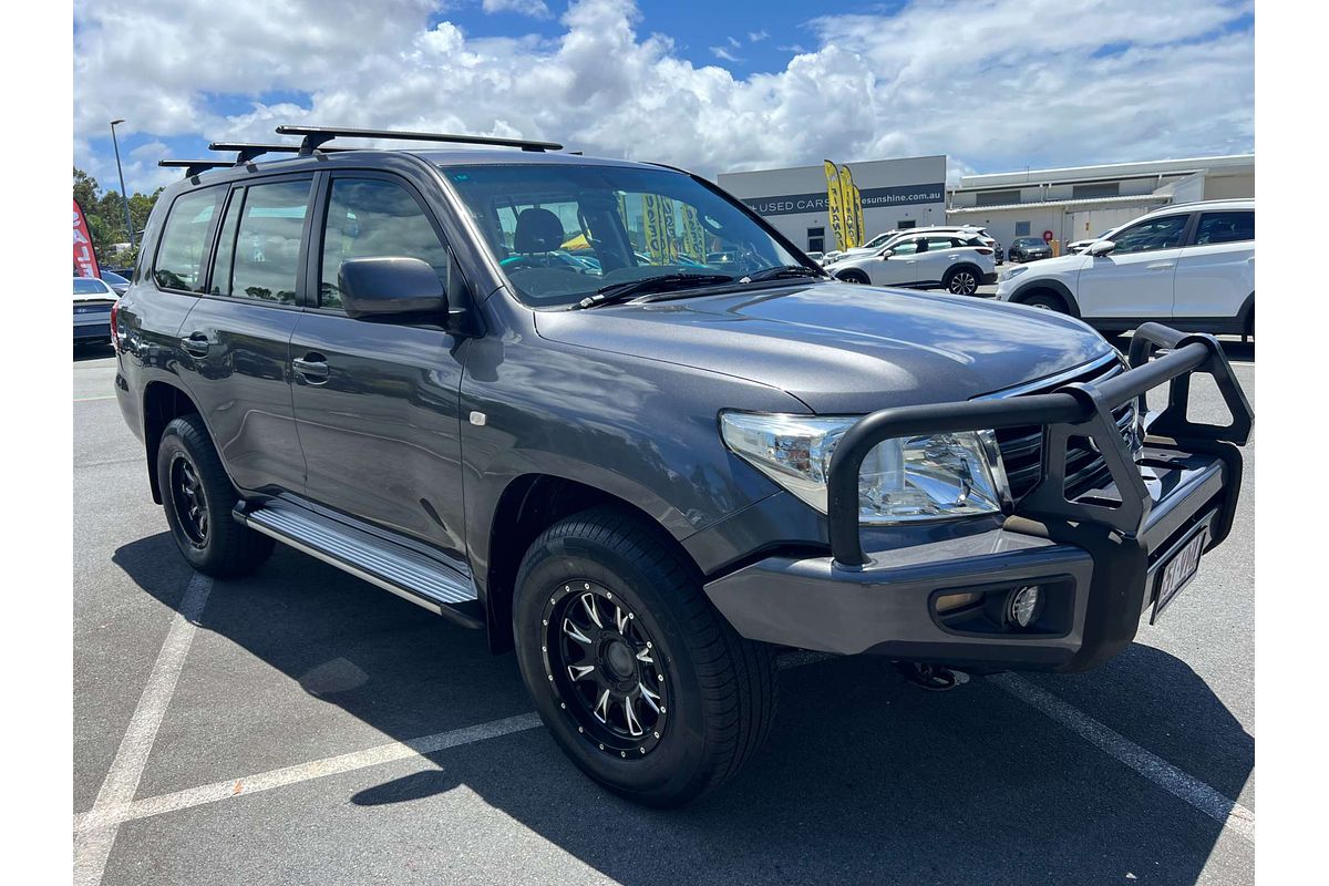 2011 Toyota Landcruiser GXL UZJ200R