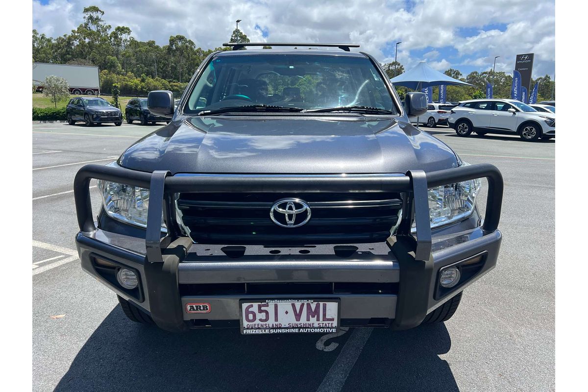 2011 Toyota Landcruiser GXL UZJ200R
