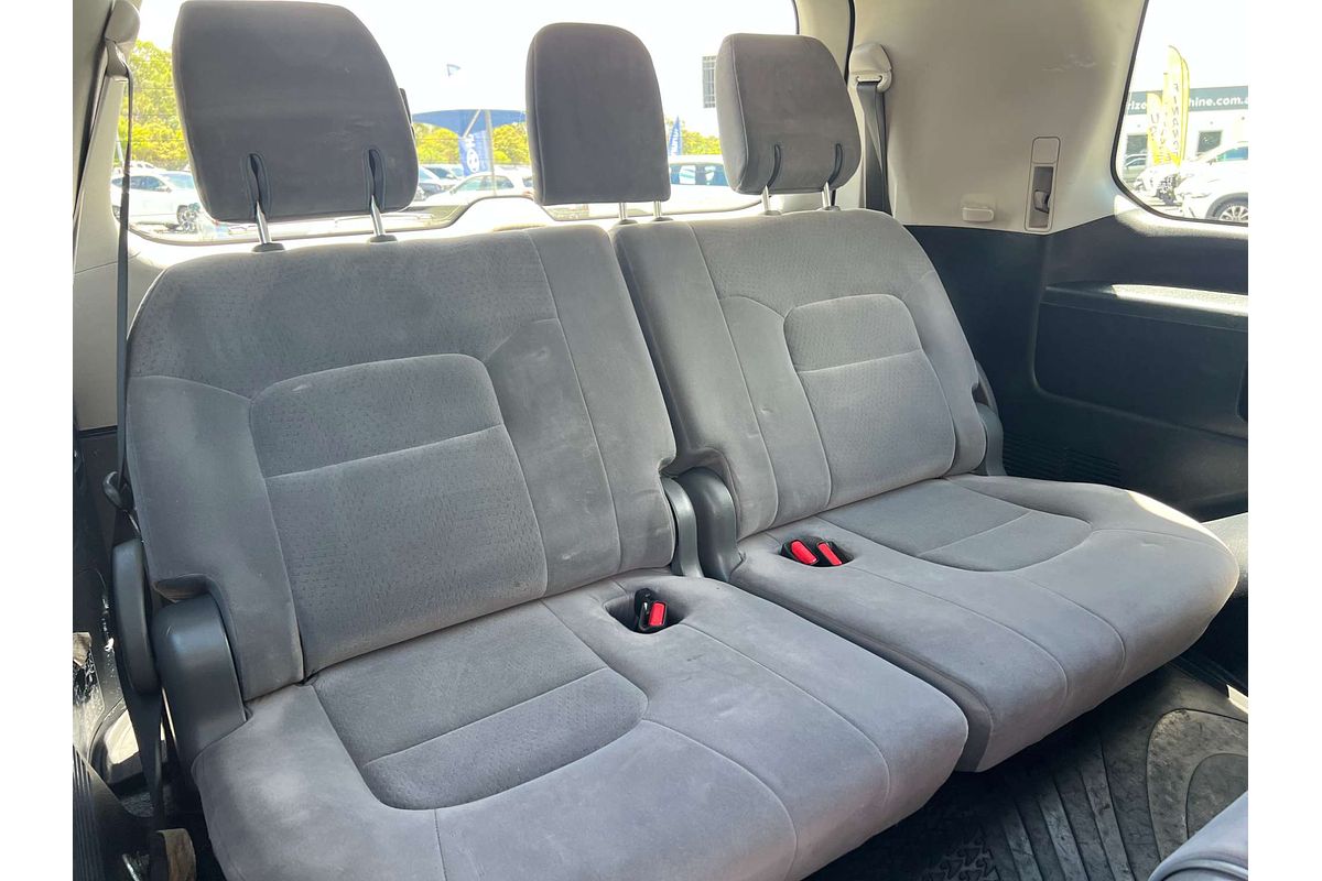 2011 Toyota Landcruiser GXL UZJ200R