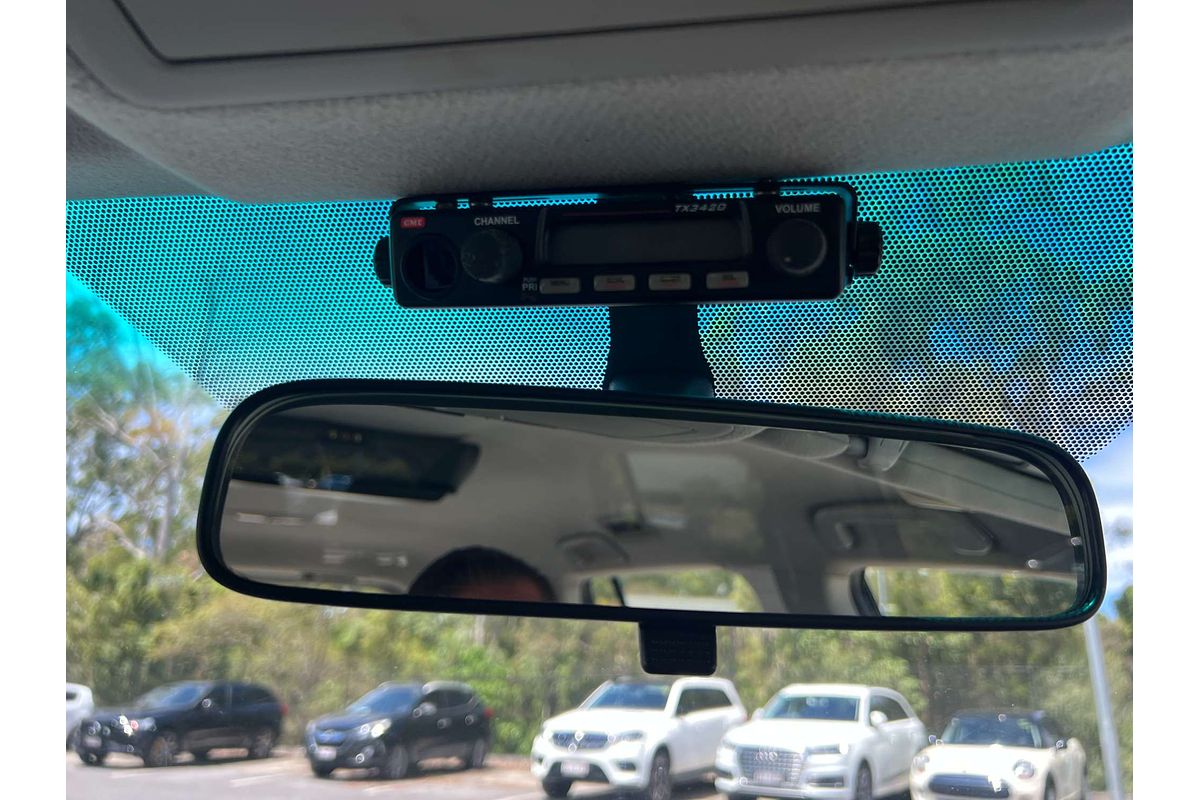 2011 Toyota Landcruiser GXL UZJ200R