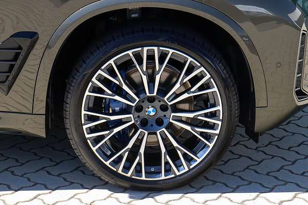 2024 BMW X5 xDrive30d M Sport G05 LCI