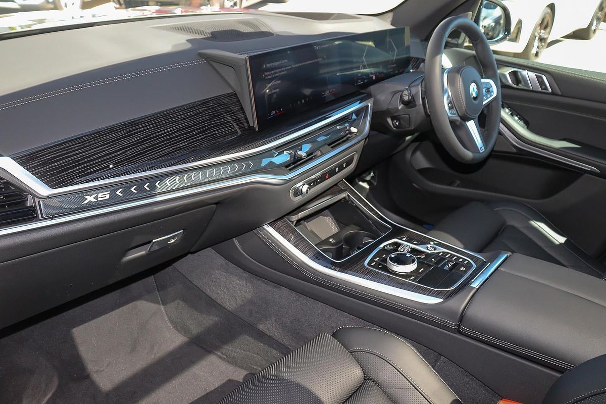 2024 BMW X5 xDrive30d M Sport G05 LCI