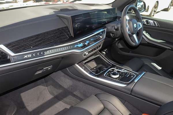 2024 BMW X5 xDrive30d M Sport G05 LCI