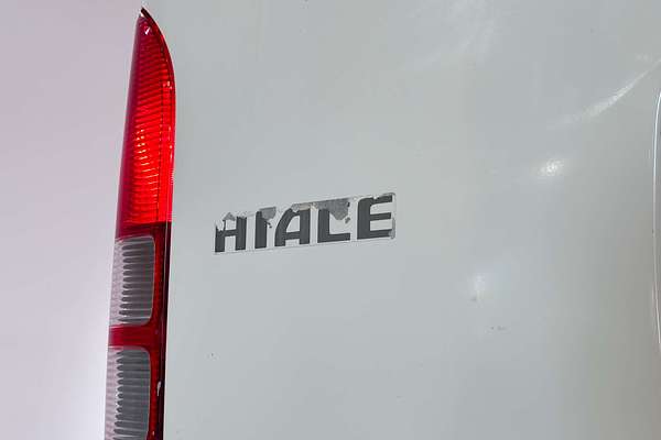 2018 Toyota Hiace Commuter TRH223R