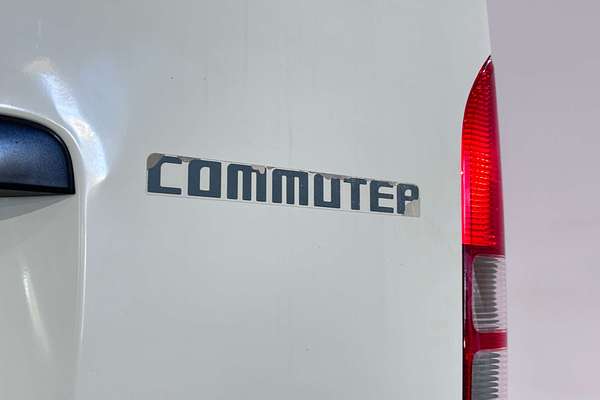 2018 Toyota Hiace Commuter TRH223R