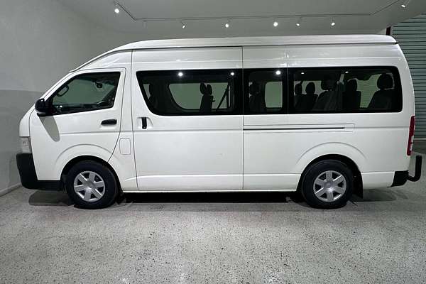 2018 Toyota Hiace Commuter TRH223R