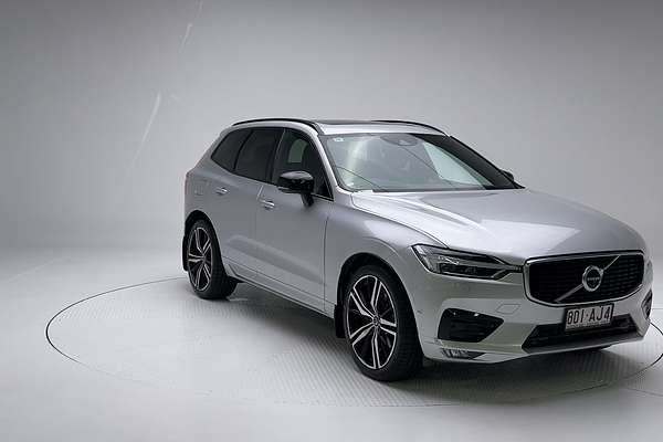 2020 Volvo XC60 T6 R-Design