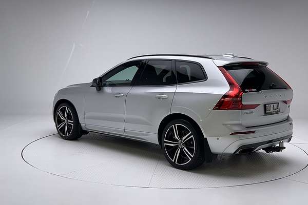 2020 Volvo XC60 T6 R-Design
