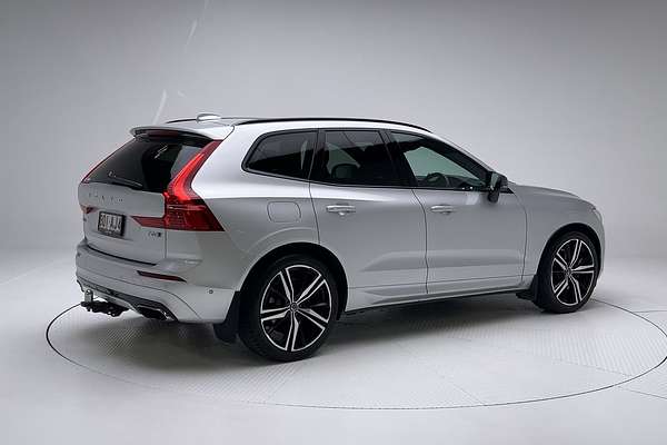 2020 Volvo XC60 T6 R-Design