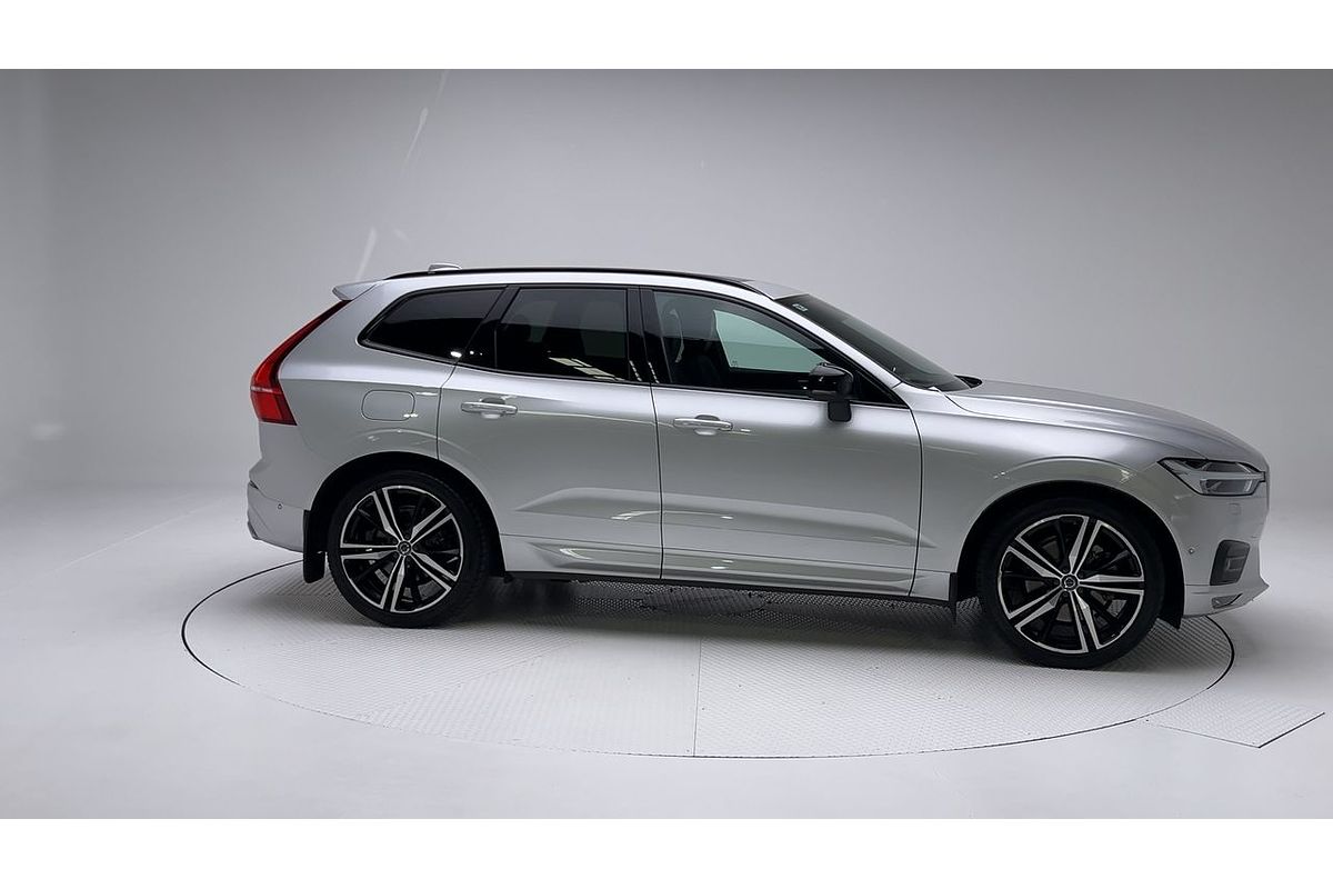 2020 Volvo XC60 T6 R-Design