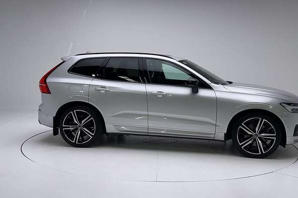 2020 Volvo XC60 T6 R-Design
