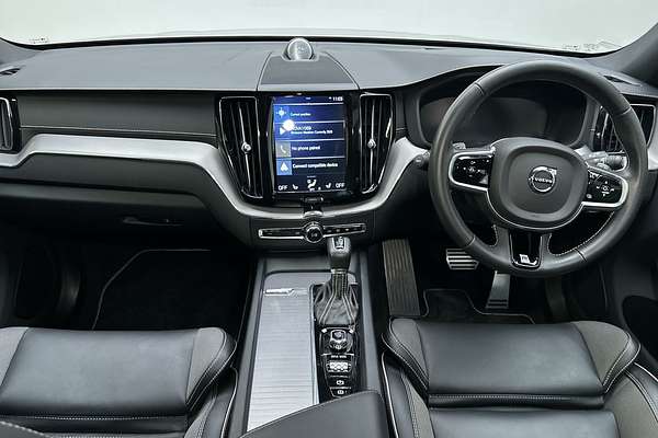 2020 Volvo XC60 T6 R-Design