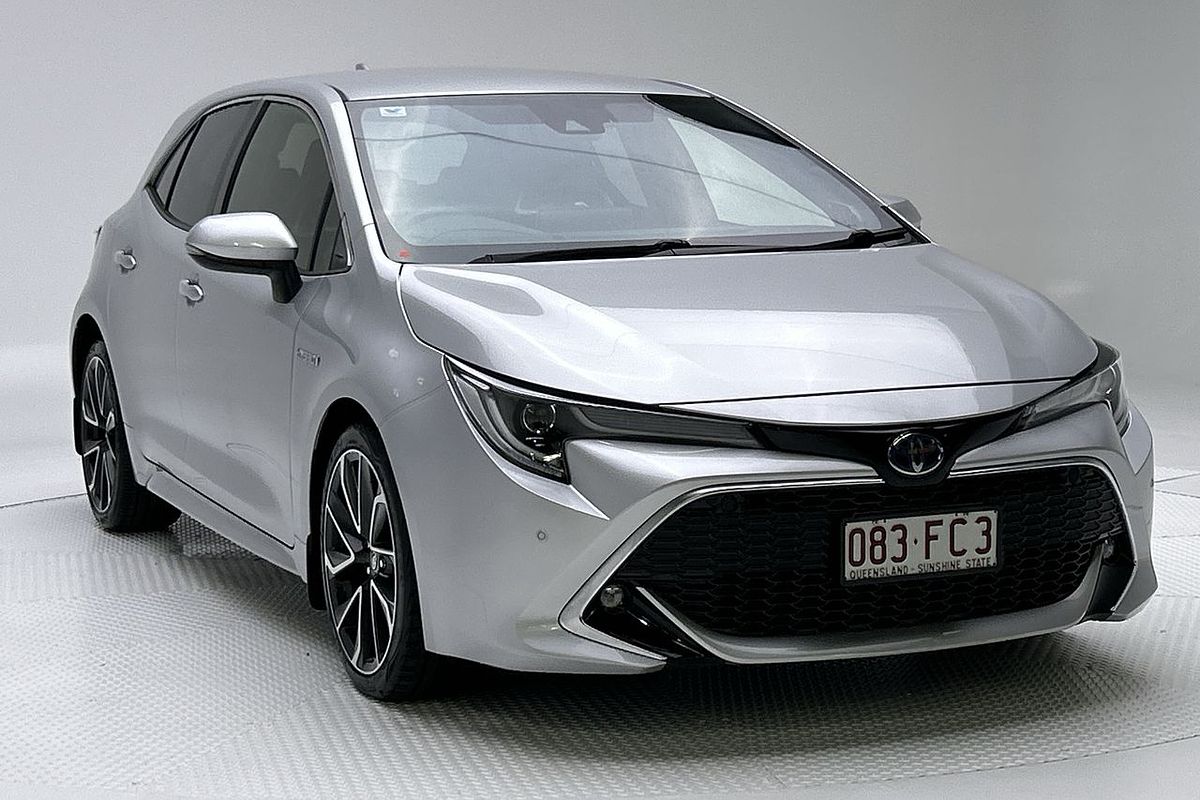 2020 Toyota Corolla ZR Hybrid ZWE211R