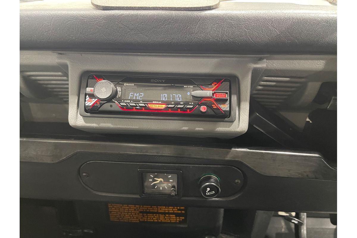 1993 Land Rover Defender   4X4