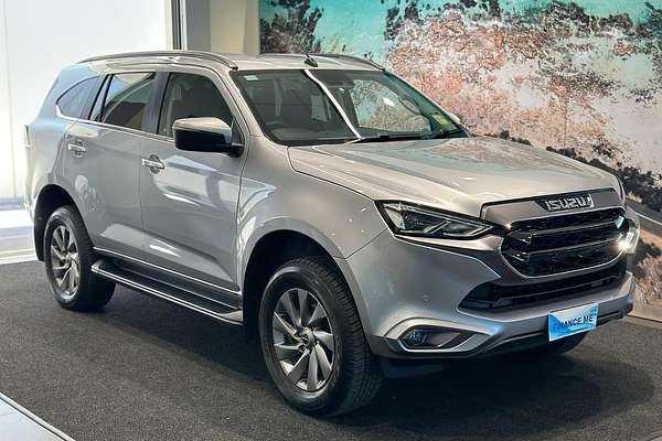 2023 Isuzu MU-X LS-U
