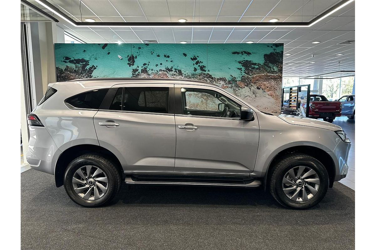 2023 Isuzu MU-X LS-U