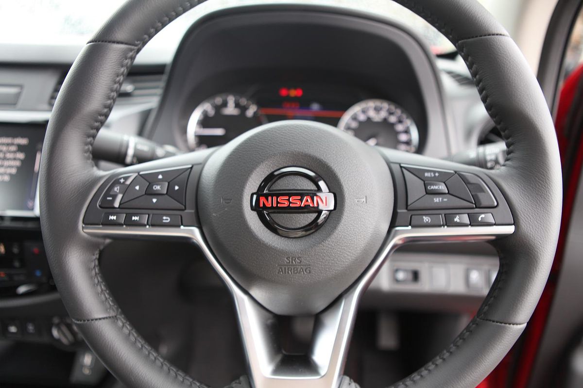 2025 Nissan Navara PRO-4X D23 4X4