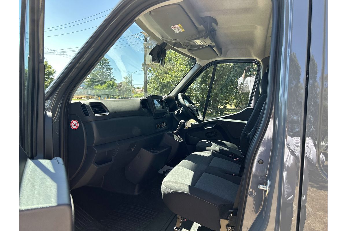 2024 Renault Master Pro 110kW X62 Phase 2