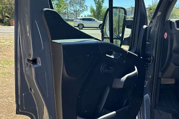 2024 Renault Master Pro 110kW X62 Phase 2
