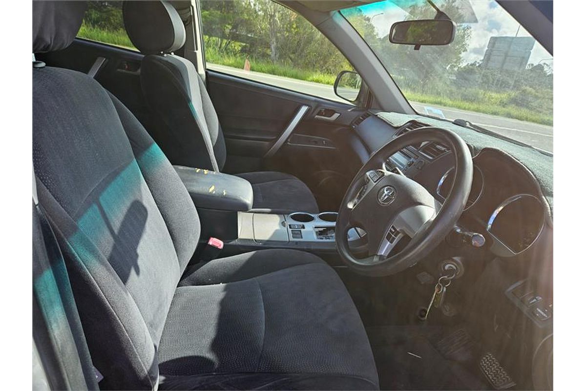 2011 Toyota Kluger KX-R GSU40R