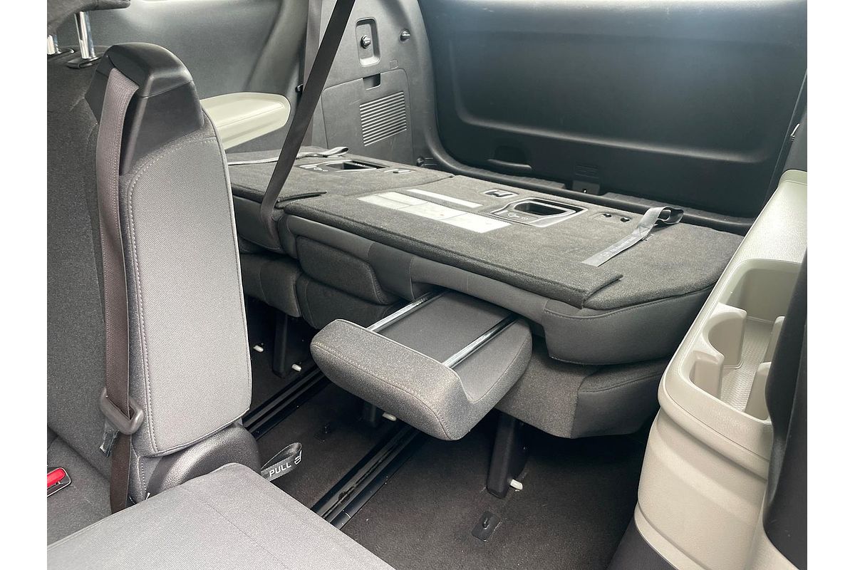 2022 Kia Carnival S KA4