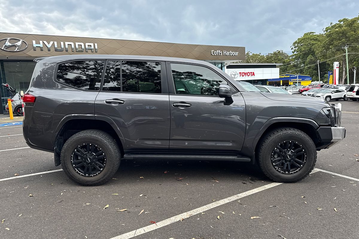 2022 Toyota Landcruiser GX FJA300R