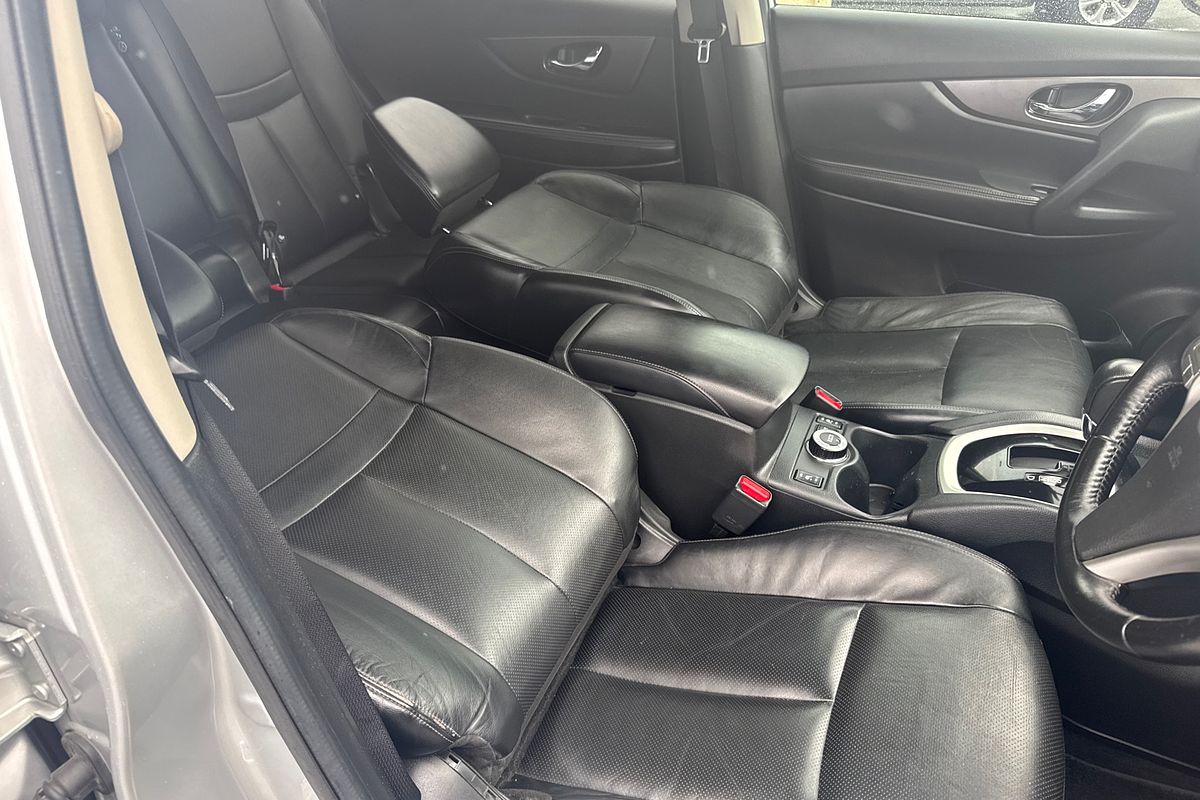 2015 Nissan X-TRAIL ST-L T32
