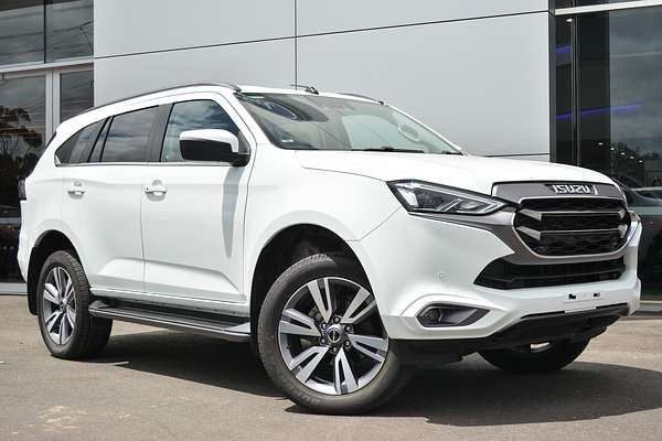 2023 Isuzu MU-X LS-T