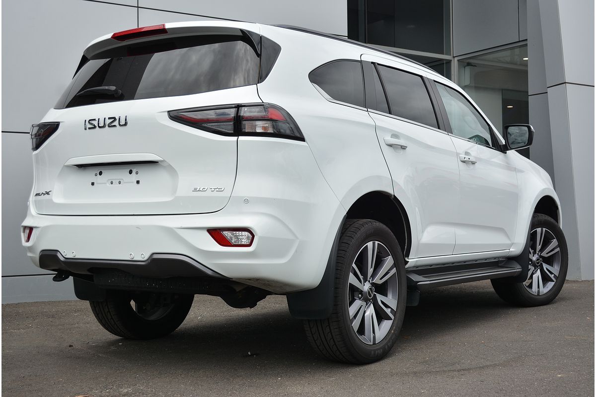 2023 Isuzu MU-X LS-T