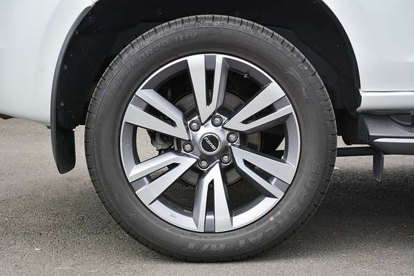 2023 Isuzu MU-X LS-T