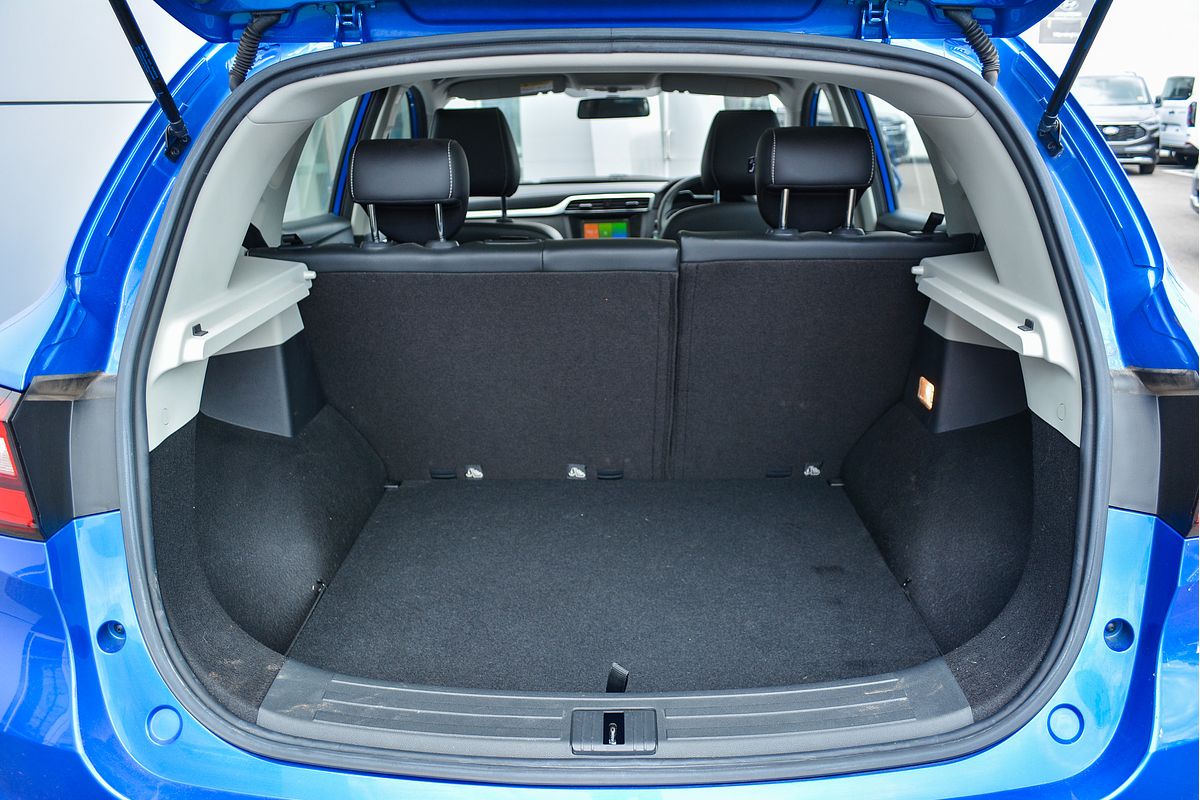 2020 MG ZS Essence AZS1