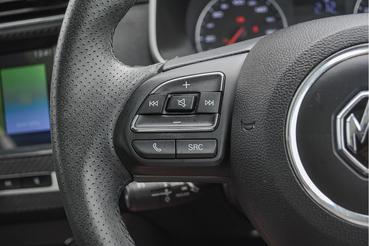 2020 MG ZS Essence AZS1
