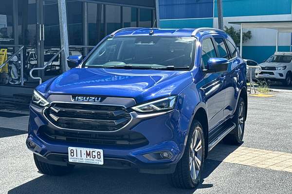 2023 Isuzu MU-X LS-T